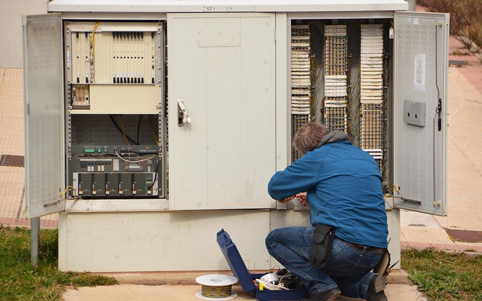 besoin d'un électricien Persan