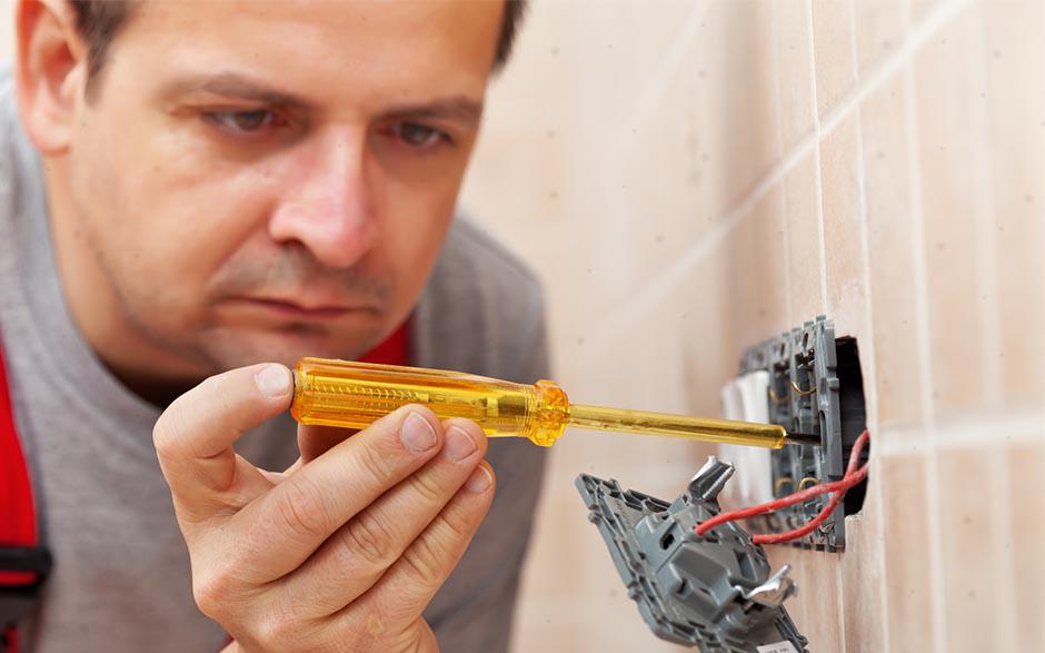 monteur électricien Persan